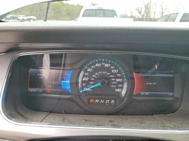 2015 FORD TAURUS SEL  