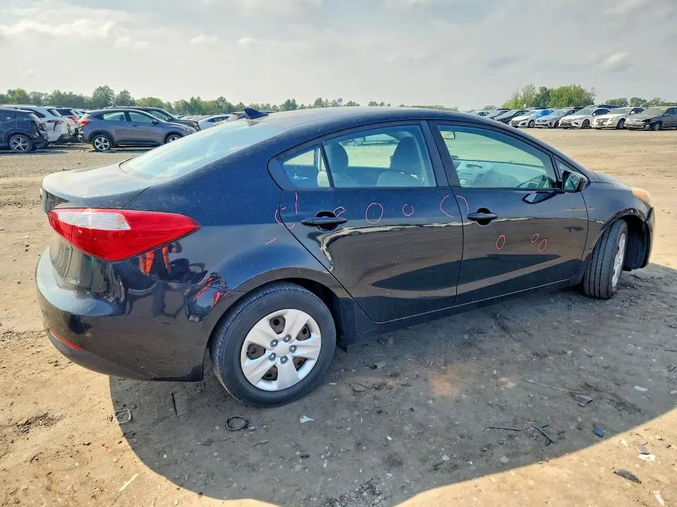 2016 KIA FORTE LX  