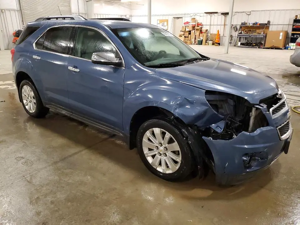 2011 CHEVROLET EQUINOX LT  