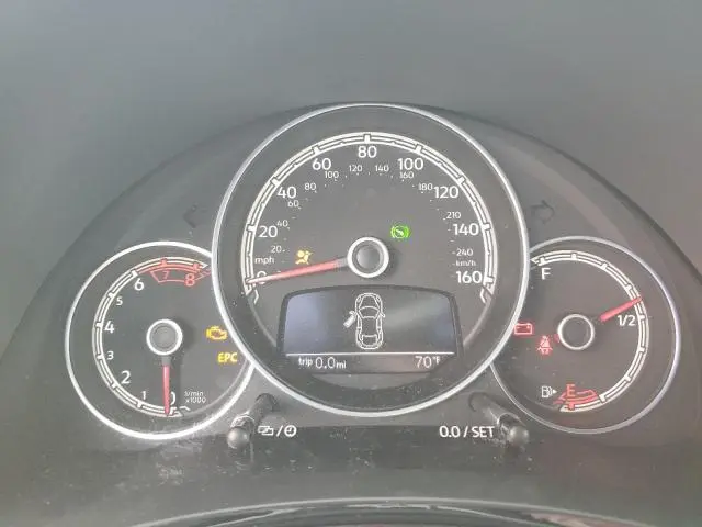 2019 VOLKSWAGEN BEETLE S  