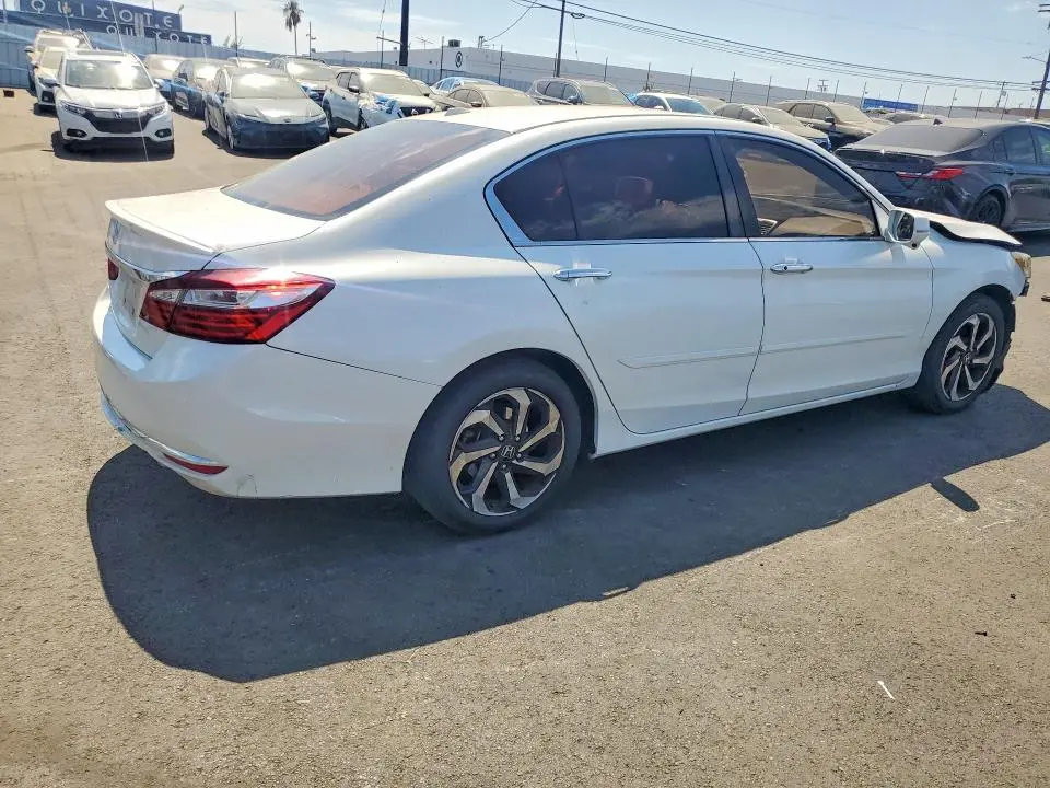 2017 HONDA ACCORD EX  