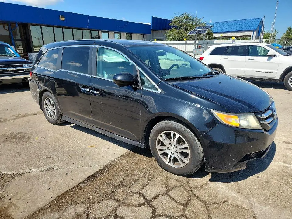 2016 HONDA ODYSSEY SE  