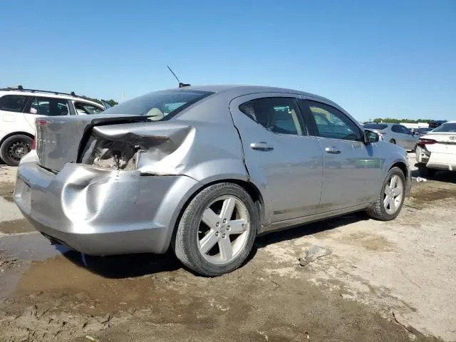 2013 DODGE AVENGER SE
