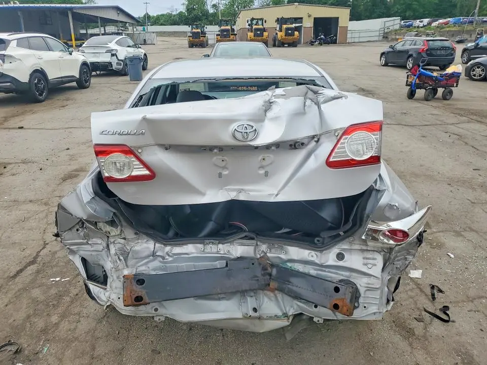 2011 TOYOTA COROLLA BASE  