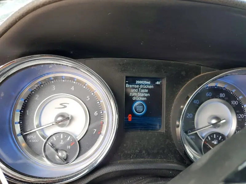 2014 CHRYSLER 300   