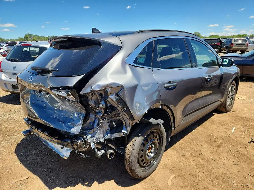 2026 FORD ESCAPE   