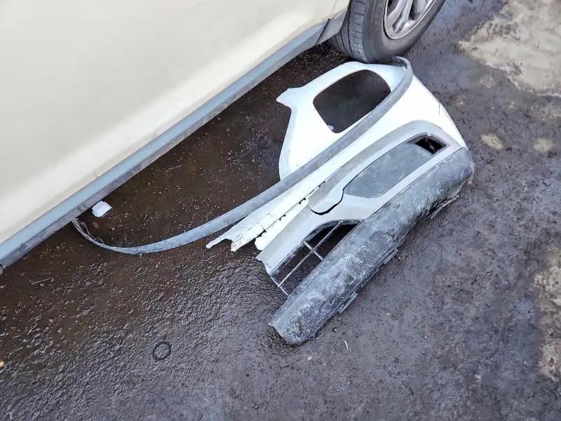 2024 HYUNDAI VENUE SE  