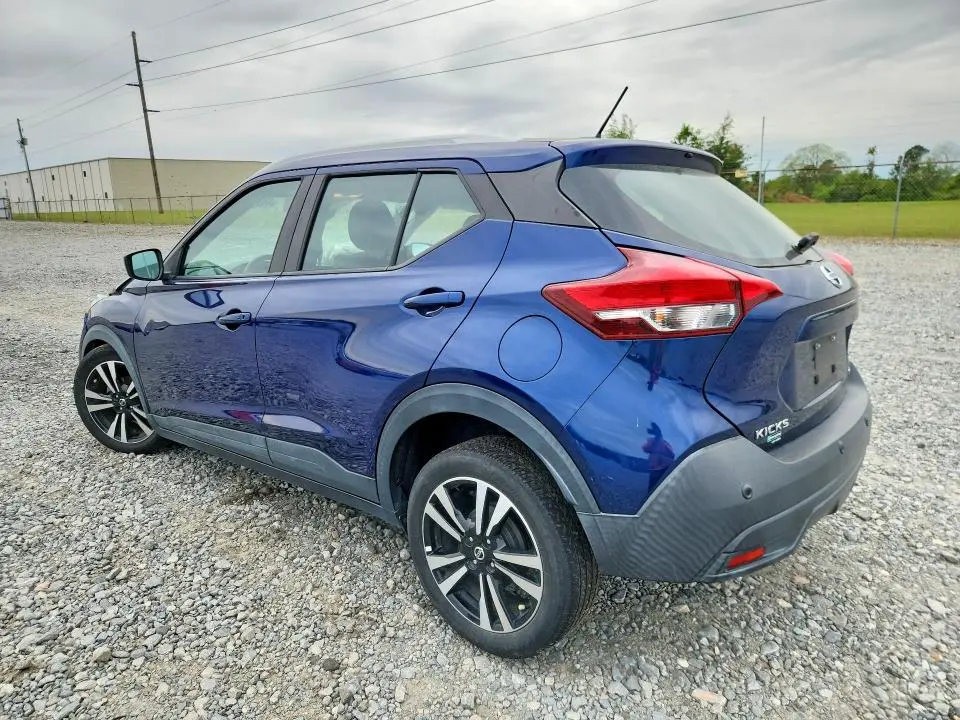 2020 NISSAN KICKS SV  