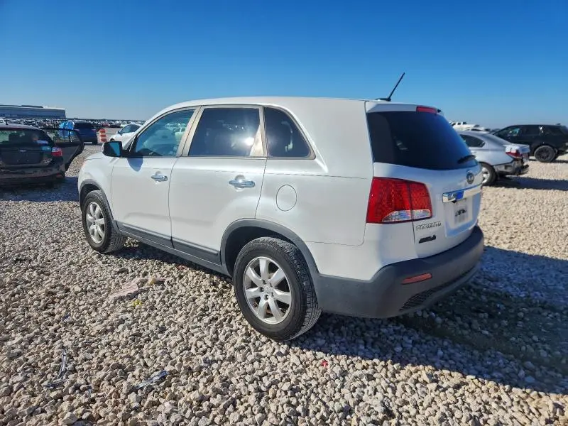 2013 KIA SORENTO LX  
