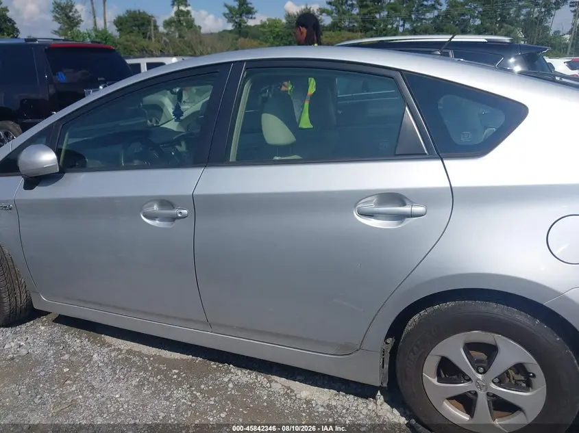 2013 TOYOTA PRIUS  