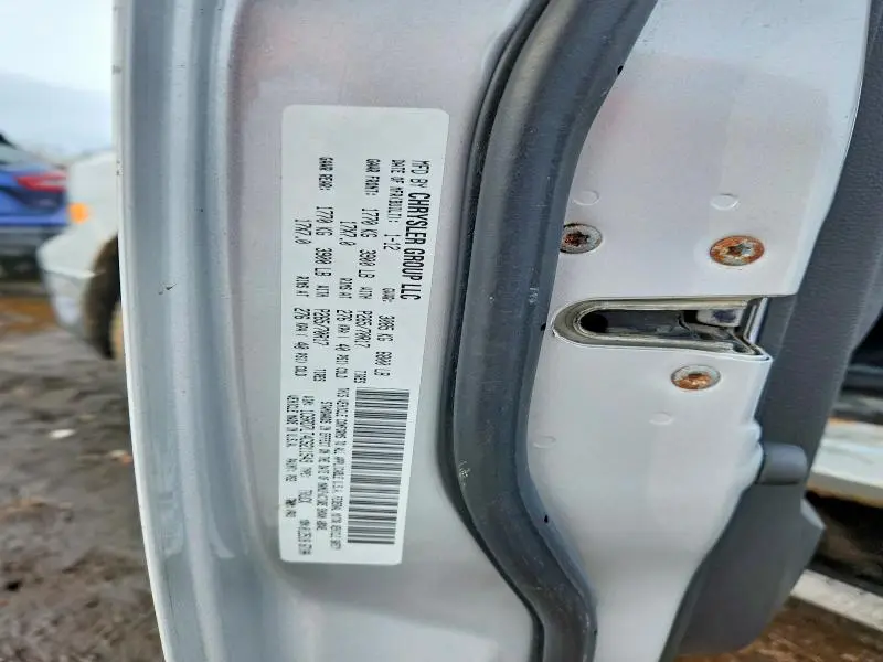 2012 DODGE RAM 1500 SLT  