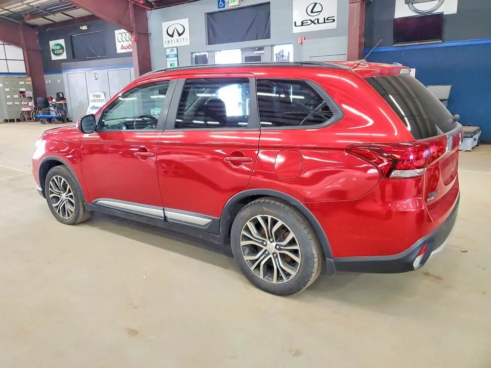 2016 MITSUBISHI OUTLANDER SE  