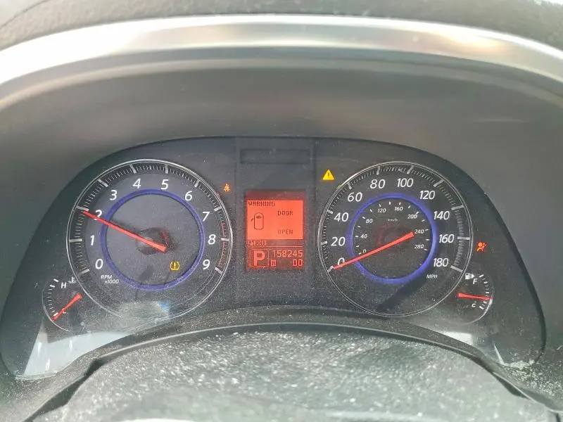 2010 INFINITI FX35 BASE  