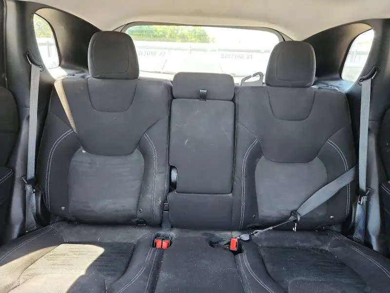 2021 JEEP CHEROKEE LATITUDE  