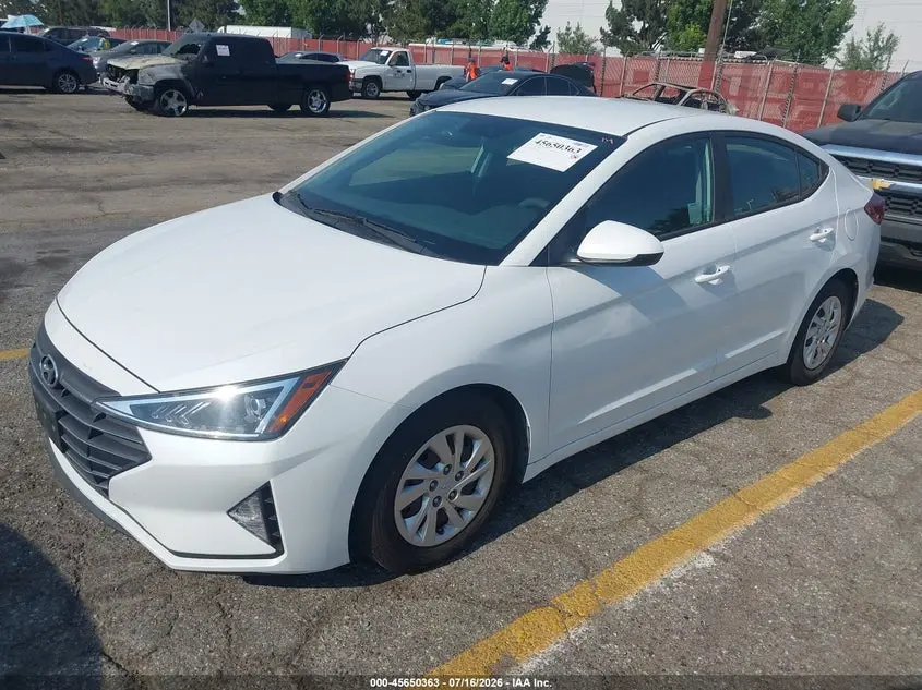 2019 HYUNDAI ELANTRA SE