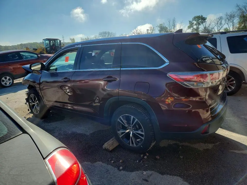 2016 TOYOTA HIGHLANDER XLE  
