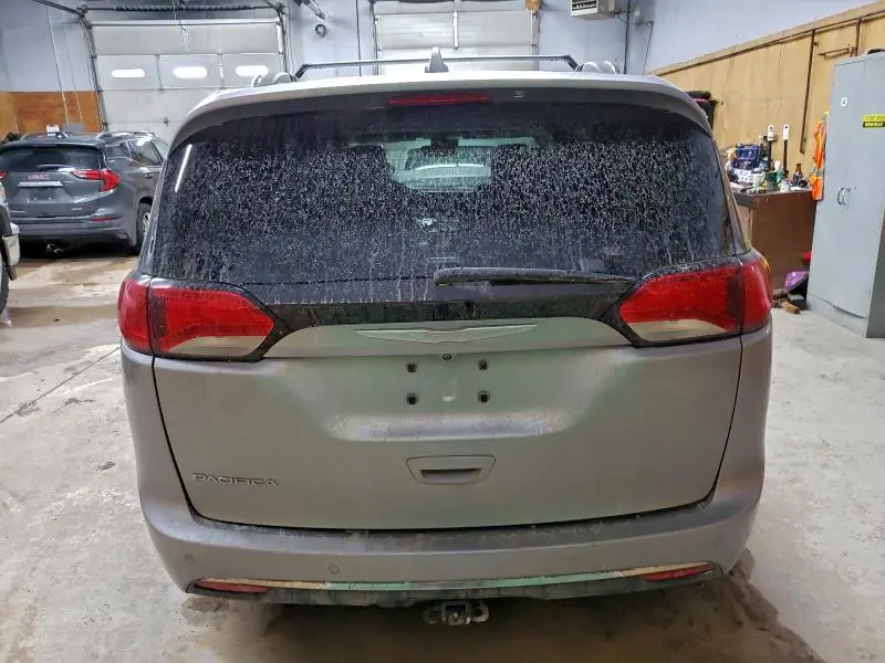 2017 CHRYSLER PACIFICA TOURING L PLUS  