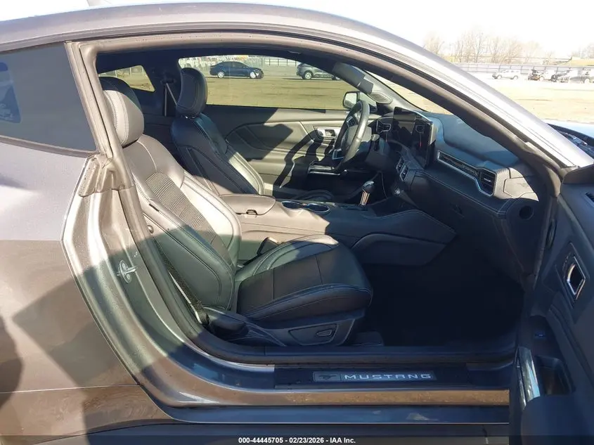 2025 FORD MUSTANG ECOBOOST PREMIUM FASTBACK