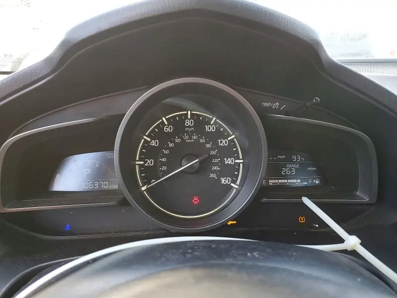 2018 MAZDA 3 TOURING  