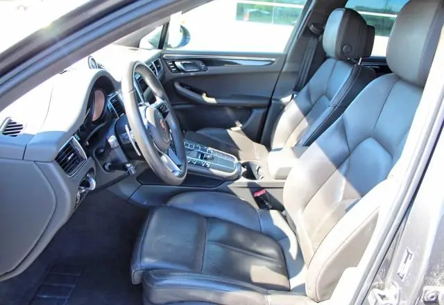 2015 PORSCHE MACAN S  
