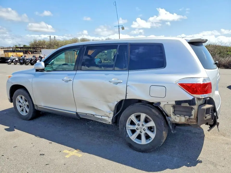 2013 TOYOTA HIGHLANDER BASE  