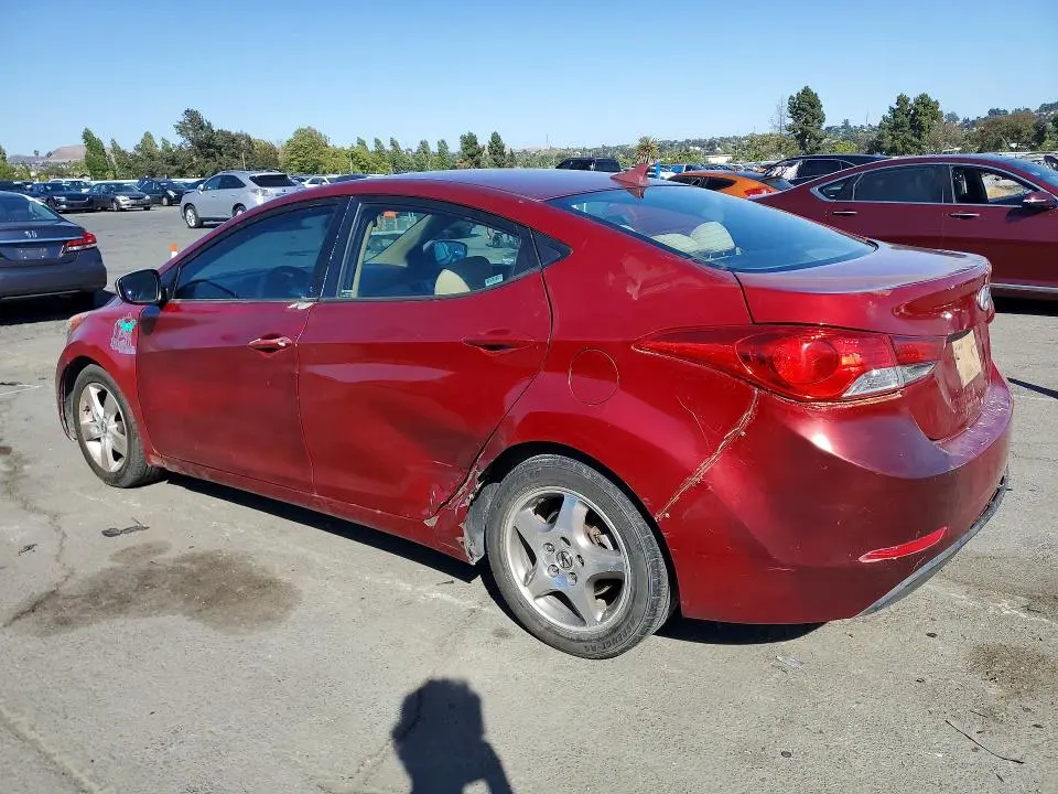 2013 HYUNDAI ELANTRA GLS  