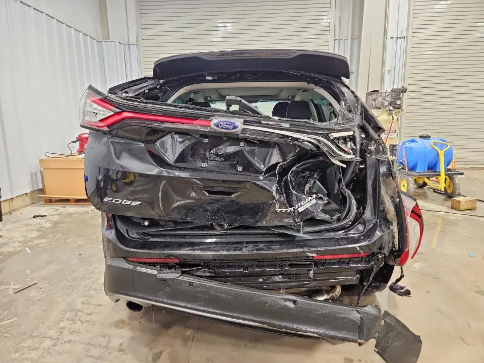 2018 FORD EDGE TITANIUM  