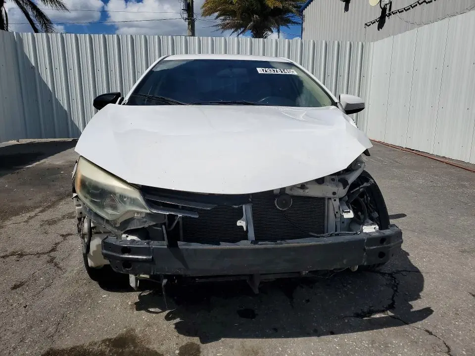 2014 TOYOTA COROLLA LE  