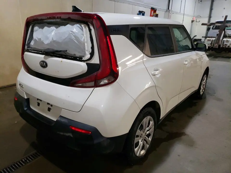 2020 KIA SOUL LX  