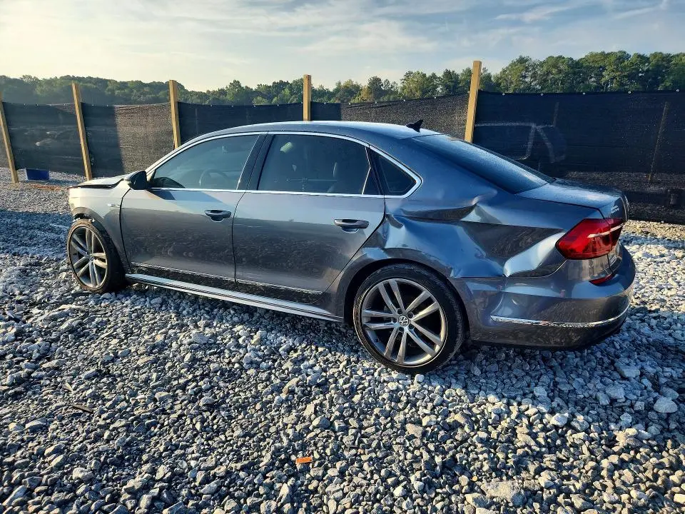 2017 VOLKSWAGEN PASSAT R-LINE  