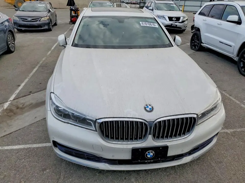 2016 BMW 750 XI  