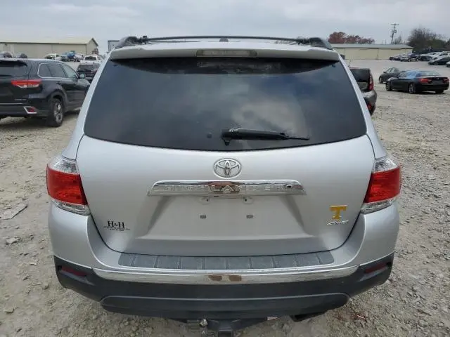2011 TOYOTA HIGHLANDER LIMITED  
