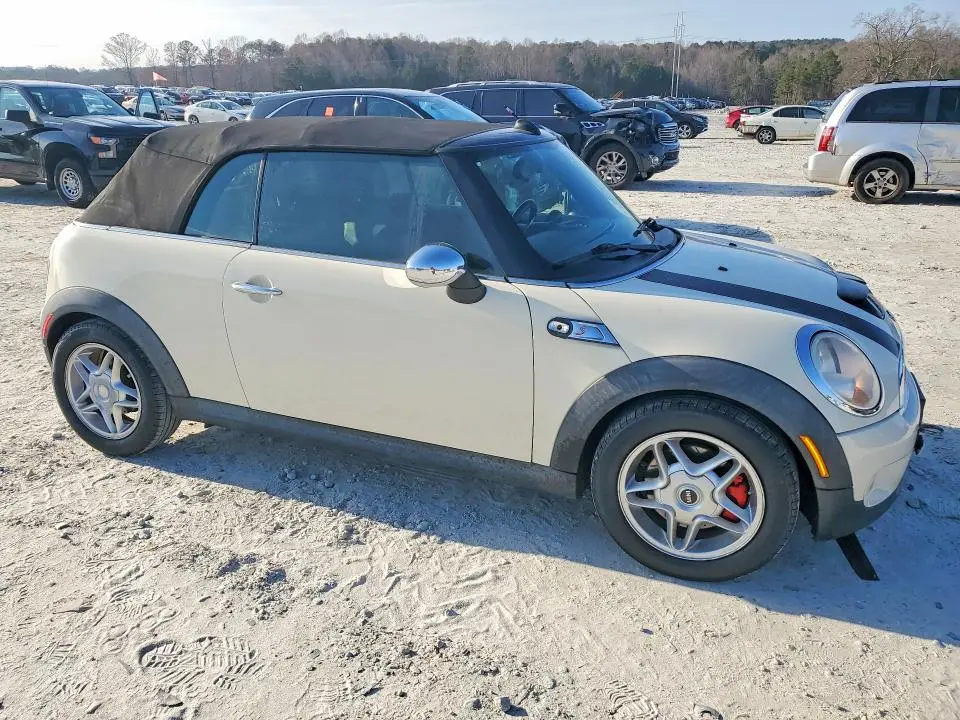 2010 MINI COOPER S  