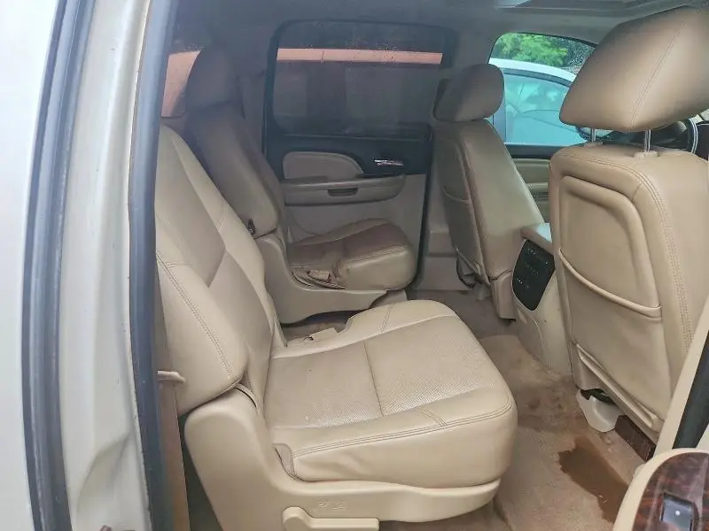 2013 GMC YUKON XL DENALI  