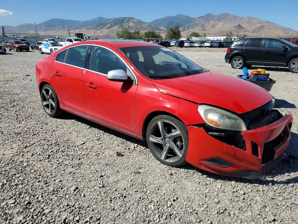 2012 VOLVO S60 T6  