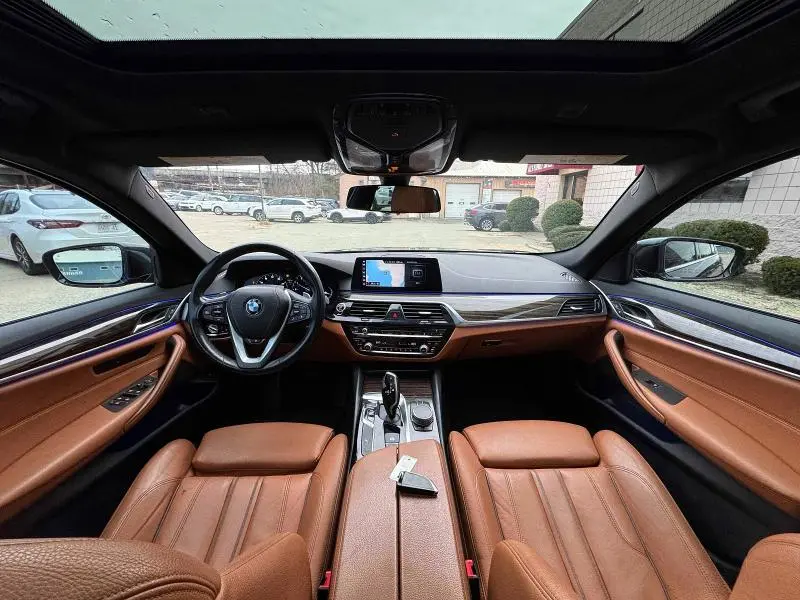 2018 BMW 530 XI  