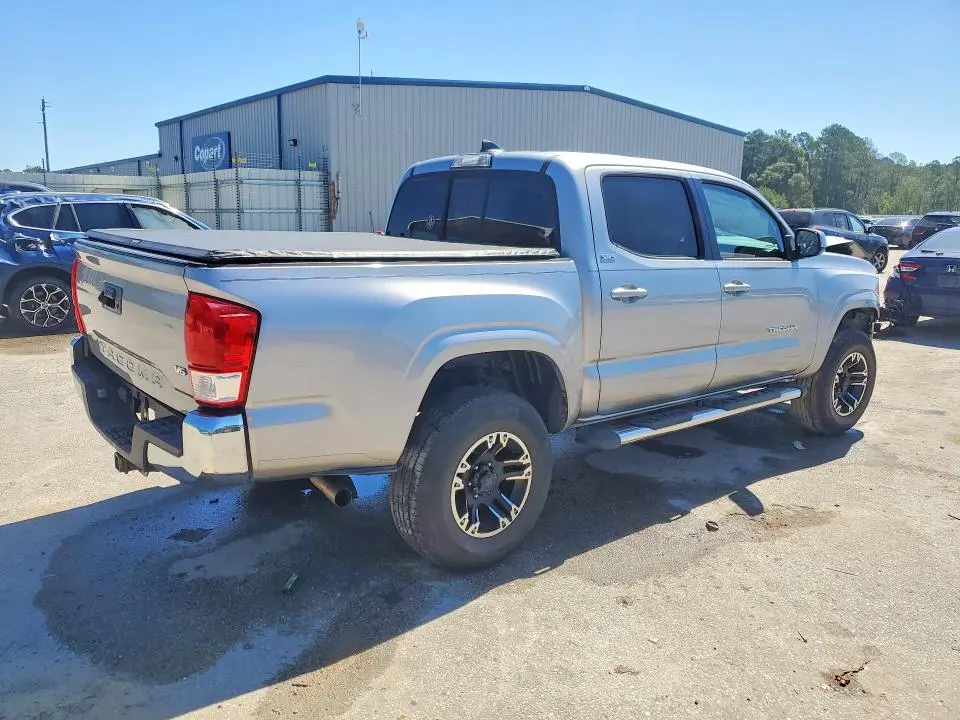 2016 TOYOTA TACOMA SR5 V6  