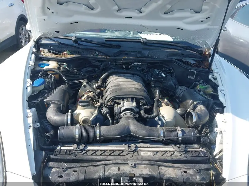 2013 PORSCHE CAYENNE GTS