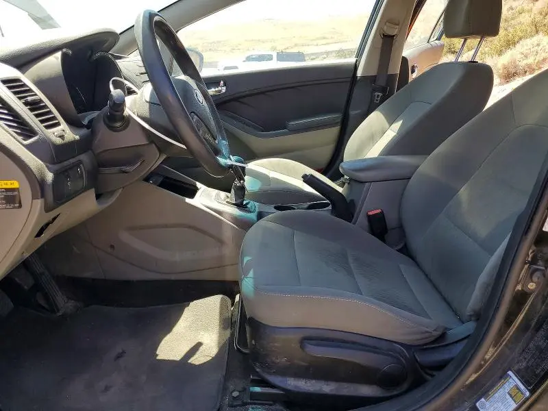 2016 KIA FORTE LX  