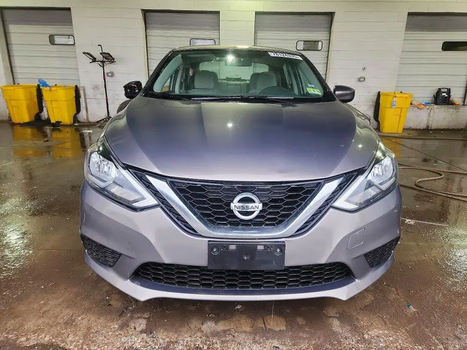 2016 NISSAN SENTRA SV  