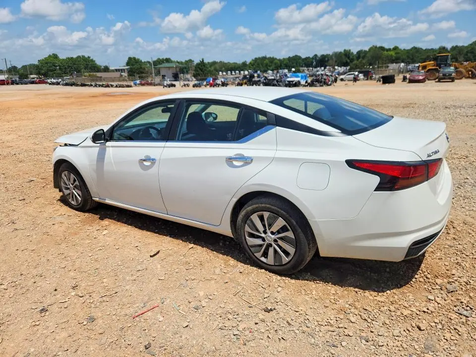 2022 NISSAN ALTIMA S  