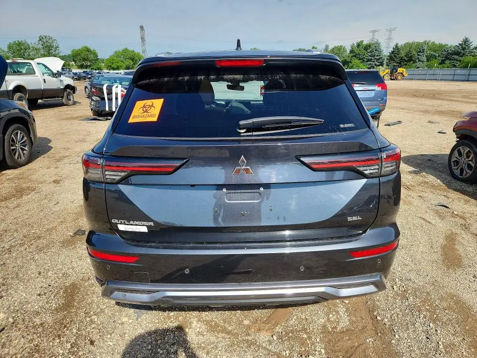 2025 MITSUBISHI OUTLANDER SEL  
