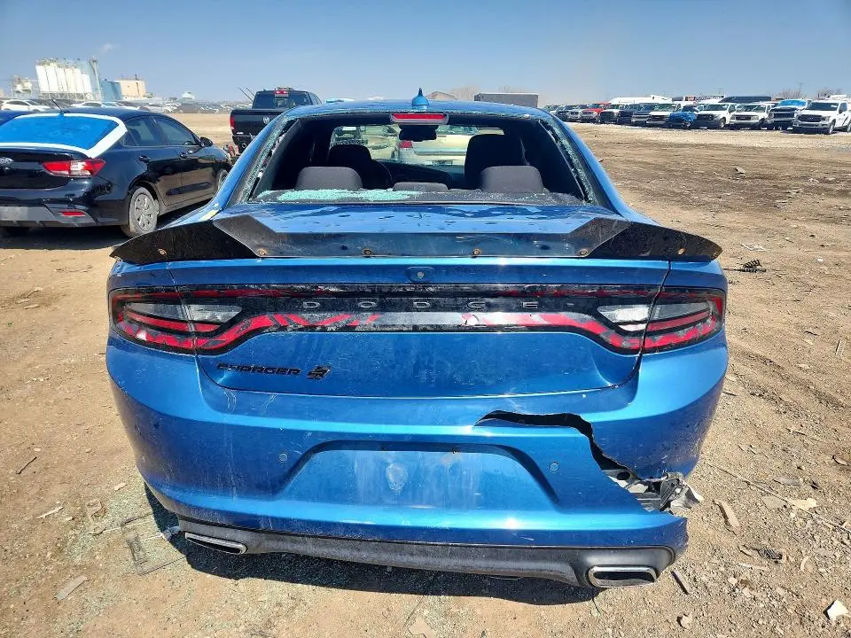 2021 DODGE CHARGER SXT  
