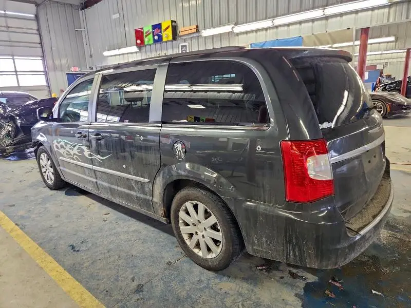 2011 CHRYSLER TOWN & COUNTRY TOURING L  