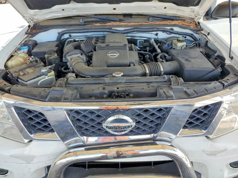 2014 NISSAN FRONTIER S  