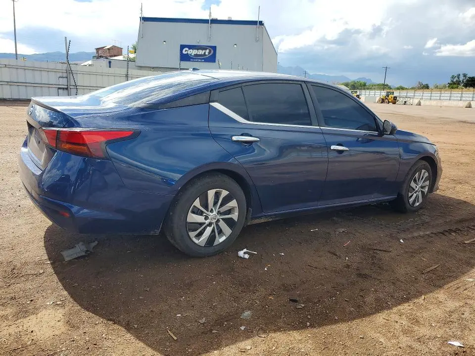 2020 NISSAN ALTIMA S  