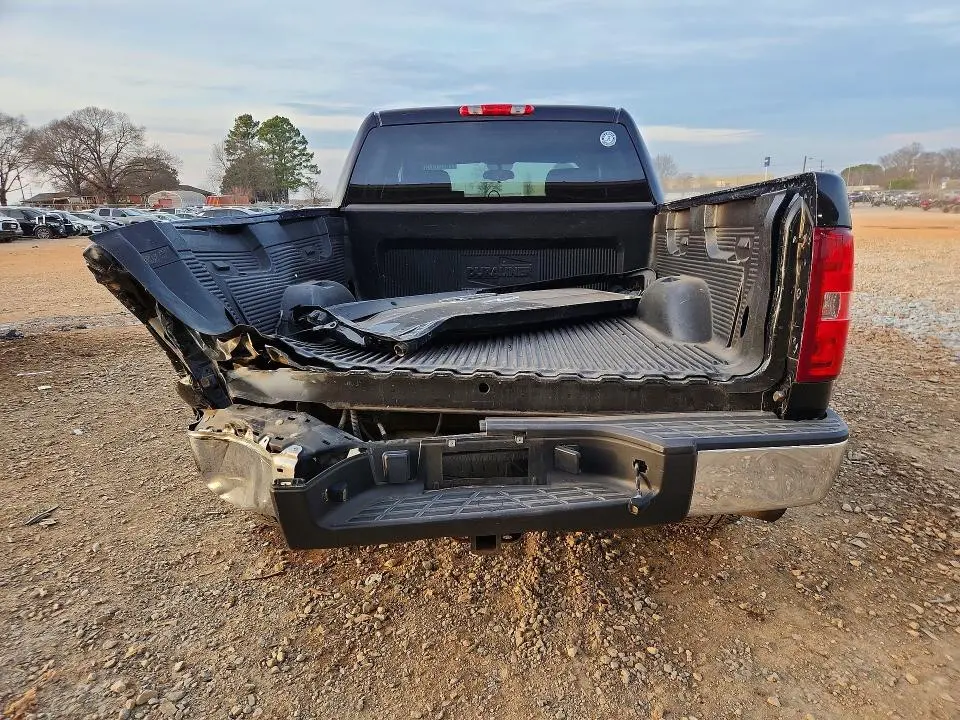 2011 CHEVROLET SILVERADO C1500 LS  