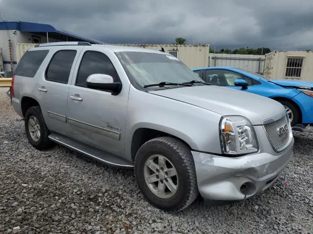 2012 GMC YUKON SLE  