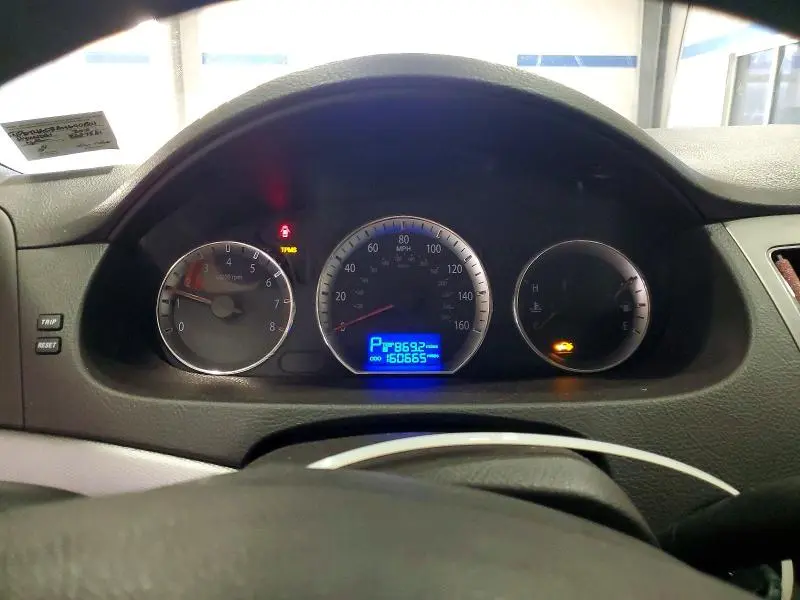 2010 HYUNDAI SONATA GLS  