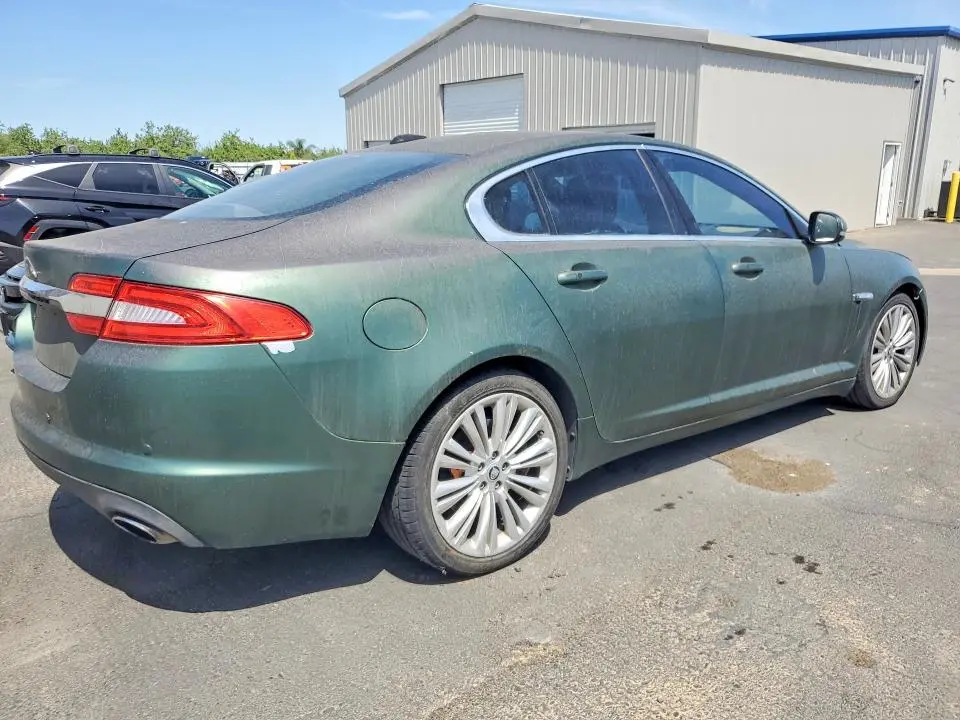 2012 JAGUAR XF PORTFOLIO  